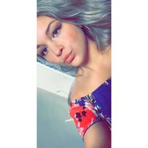 Meet your Posher, Ashlee